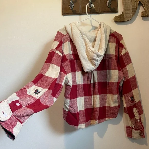 Red and Cream Plaid Hooded Shirt - Picture 3 of 5